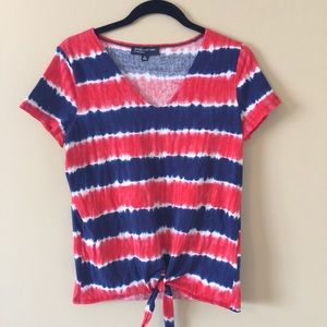 Jones New York tie front top size medium